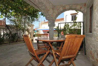 Image de Appartement d'une chambre avec la terrasse Basanija, Umag (A-7148-a)