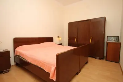 Appartement de deux chambres avec le balcon Vis (A-2435-c)