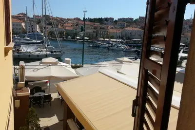 Appartement d'une chambre avec air conditionné Mali Losinj, Losinj (A-8001-a)