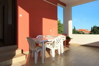 Image de Appartement de deux chambres avec la terrasse Ugljan (A-830-a)