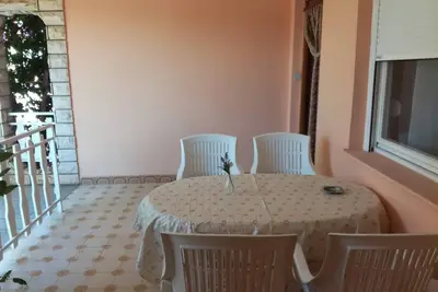 Image de Appartement de deux chambres avec la terrasse Kukljica, Ugljan (A-8237-b)