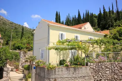 Image de Appartement de trois chambres avec la terrasse Trsteno, Dubrovnik (A-9015-a)