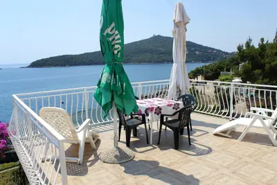 Image de Appartement de deux chambres prés de la plage Molunat, Dubrovnik (A-2137-b)