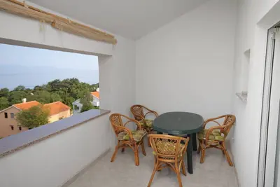 Image de Appartement d'une chambre avec la terrasse et la vue sur le mer Njivice, Krk (A-5458-e)