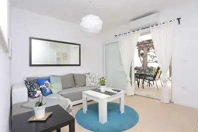 Image de Appartement d'une chambre avec la terrasse Podaca, Makarska (A-14052-a)