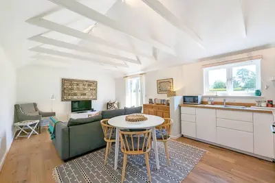 The Dairy, Birdham - une conversion de grange pouvant accueillir 4 personnes dans 2 chambres
