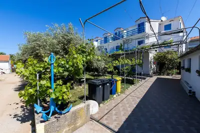Appartement d'une chambre avec le balcon et la vue sur le mer Sucuraj, Hvar (A-3589-d)