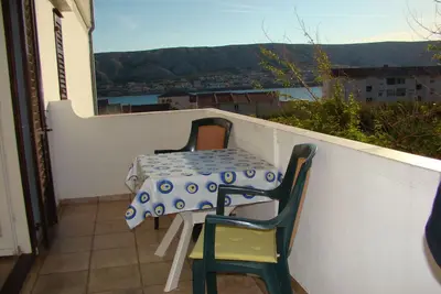Image de Appartement d'une chambre avec le balcon et la vue sur le mer Pag (A-13060-b)