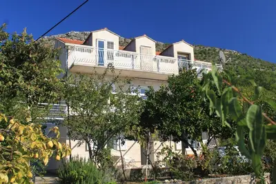 Image de Appartement de trois chambres avec la terrasse Brsecine, Dubrovnik (A-8549-a)