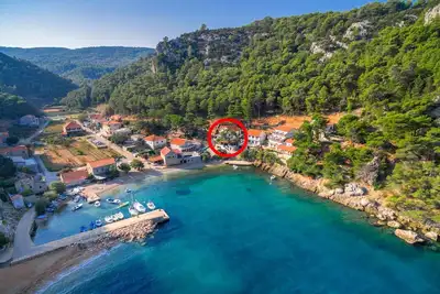 Image de Appartement d'une chambre prés de la plage Baie Vela Stiniva, Hvar (A-6864-b)