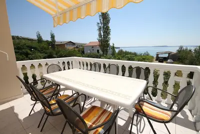 Image de Appartement de trois chambres prés de la plage Vlasici, Pag (A-6523-a)