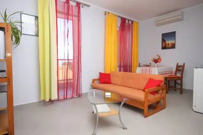 Appartement d'une chambre avec le balcon et la vue sur le mer Mali Losinj, Losinj (A-7964-a)