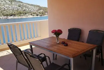 Image de Appartement de deux chambres prés de la plage Razanj, Rogoznica (A-2970-b)