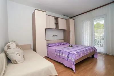 Image de Garçonnière avec le balcon Baska Voda, Makarska (As-6827-c)