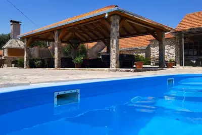 Image de Maison de vacances avec la piscine Gornje Planjane, Zagora (K-11701)