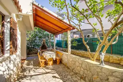 Appartement de deux chambres avec la terrasse Mali Losinj, Losinj (A-376-c)