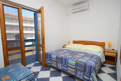 Garçonnière avec le balcon Sucuraj, Hvar (As-6852-i)