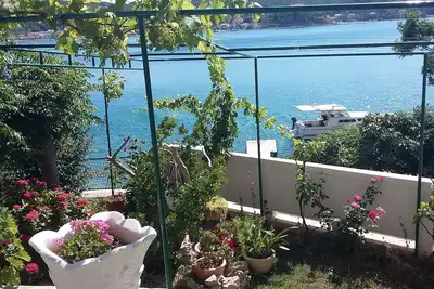 Appartement d'une chambre prés de la plage Supetarska Draga - Gornja, Rab (A-2016-e)
