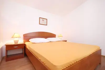 Appartement de deux chambres avec la terrasse et la vue sur le mer Orebic, Peljesac (A-10075-a)
