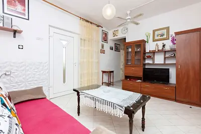 Image de Appartement de deux chambres prés de la plage Grebastica, Sibenik (A-461-a)