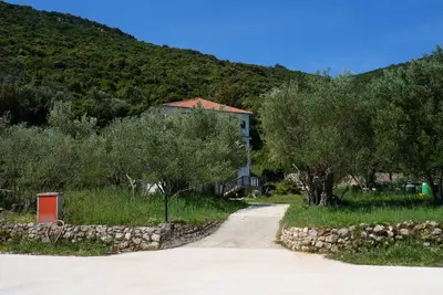 Image de Appartement de deux chambres prés de la plage Luka, Dugi otok (A-8182-a)