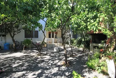 Image de Appartement de deux chambres avec le balcon et la vue sur le mer Podgora, Makarska (A-316-c)