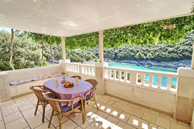 Image de Appartement d'une chambre prés de la plage Baie Rasohatica, Korcula (A-5453-a)