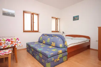 Image de Garçonnière avec le balcon et la vue sur le mer Kraj, Opatija (As-7794-a)
