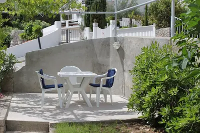 Appartement d'une chambre avec la terrasse Baska, Krk (A-5352-a)