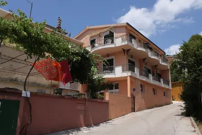 Image de Appartement d'une chambre prés de la plage Podgora, Makarska (A-6725-b)