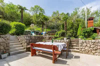 Image de Garçonnière avec la terrasse Brsec, Opatija (As-7796-b)
