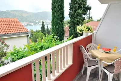 Image de Appartement de deux chambres avec le balcon et la vue sur le mer Rogoznica (A-5269-b)