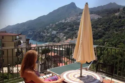 Image de Magnifique appartement avec terrasse donnant sur la mer sur la côte amalfitaine