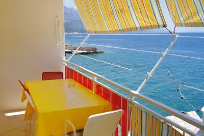 Image de Appartement d'une chambre prés de la plage Pisak, Omis (A-1003-a)