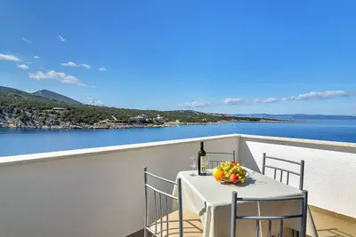 Image de Garçonnière prés de la plage Baie Pokrivenik, Hvar (As-5231-d)