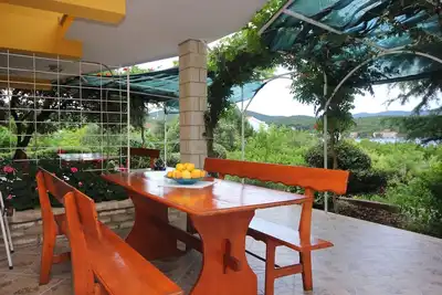 Image de Appartement d'une chambre avec la terrasse et la vue sur le mer Loviste, Peljesac (A-10197-b)
