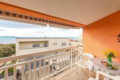 Appartement d'une chambre avec le balcon et la vue sur le mer Kozino, Zadar (A-5749-d)