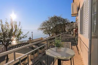 Image de Appartement de deux chambres prés de la plage Podgora, Makarska (A-2657-a)