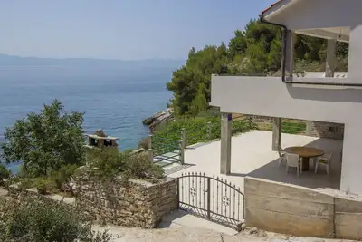 Image de Appartement d'une chambre prés de la plage Baie Rapak, Hvar (A-12779-a)