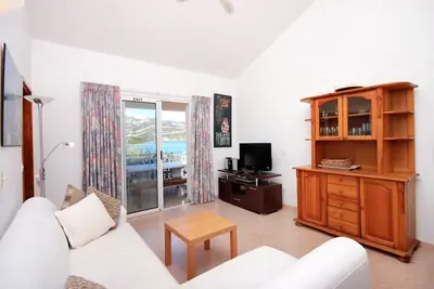 Image de Appartement de deux chambres prés de la plage Kneza, Korcula (A-168-c)
