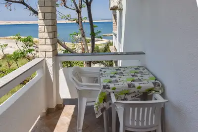 Image de Garçonnière prés de la plage Kustici, Pag (As-6353-b)