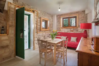Image de Maison de pêcheur près de la mer Baie Tvrdni Dolac, Hvar (K-13018)