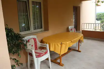 Image de Appartement d'une chambre avec la terrasse et la vue sur le mer Basina, Hvar (A-12420-b)