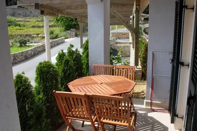 Image de Appartement d'une chambre avec la terrasse Palit, Rab (A-3210-a)