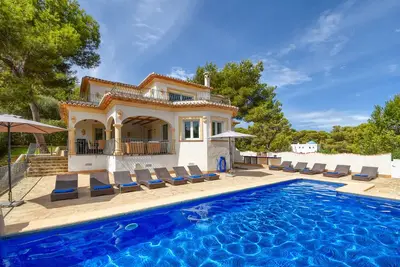 Image de Belle villa charmante à Javea, sur la Costa Blanca, Espagne avec piscine privée pour 12 personnes