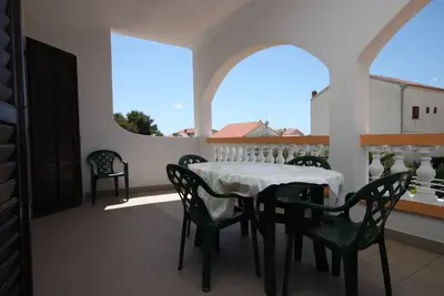 Image de Appartement de deux chambres avec la terrasse Vodice (A-6452-b)