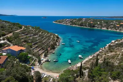 Image de Maison pour la famille avec les enfants près de la mer Baie Stratinčica, Korcula (K-9265)