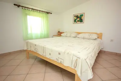 Image de Appartement d'une chambre avec le balcon et la vue sur le mer Kukljica, Ugljan (A-8210-e)