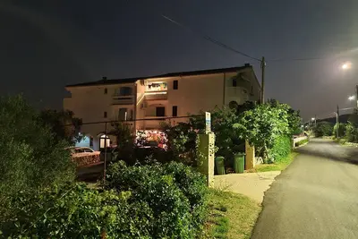 Image de Garçonnière avec le balcon et la vue sur le mer Dobropoljana, Pasman (As-8198-a)