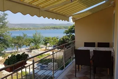 Image de Appartement d'une chambre prés de la plage Veli Rat, Dugi otok (A-437-a)